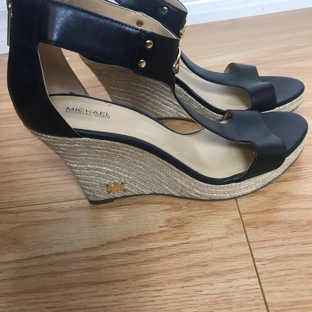 Michael Kors Black Wedge Sandals Sz 9
